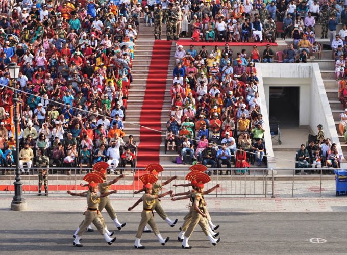 Amritsar City Break: Golden Temple to Wagah Border by Shatabdi