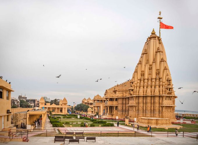 Day Trip from Rajkot: Discover the Sacred Sites of Somnath