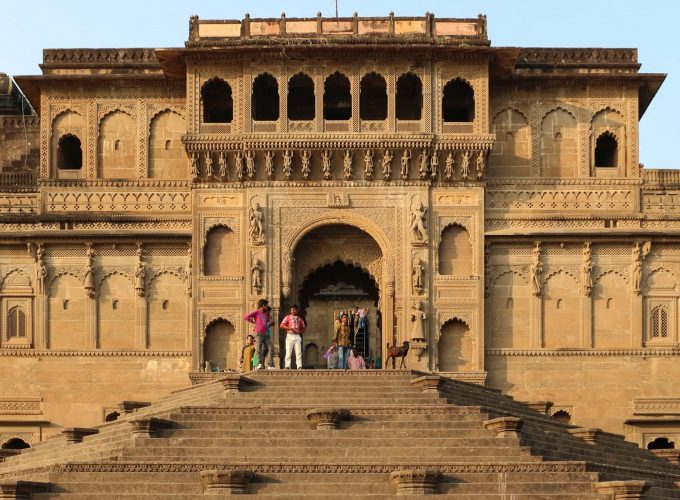 Deccan Discoveries: Temples, Caves & Forts from Mumbai to Bhopal