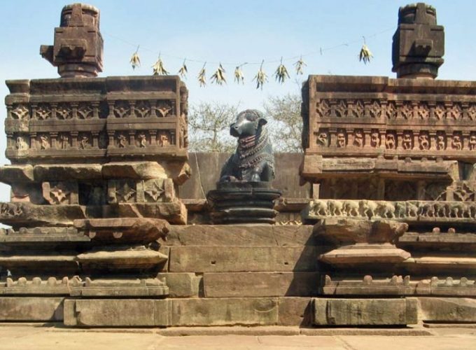 Mystical Mountains and Temple Wonders: Nandi Hills & Lepakshi