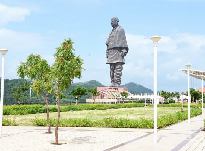 Surat to Statue of Unity: A Day of Monumental Views and Natural Beauty